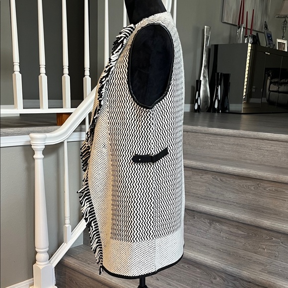 Chico's Black and Winter White Knit Vest with Leather Trim - Picture 3 of 8